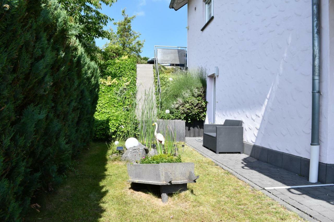 Ferienwohnung Bellerbergblick Ettringen  Exterior photo